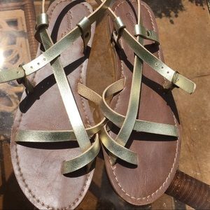 ☀️STRAPY SANDLES☀️